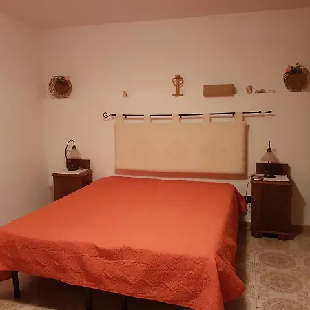 Stanze Private Arianna 3* Villanova Monteleone